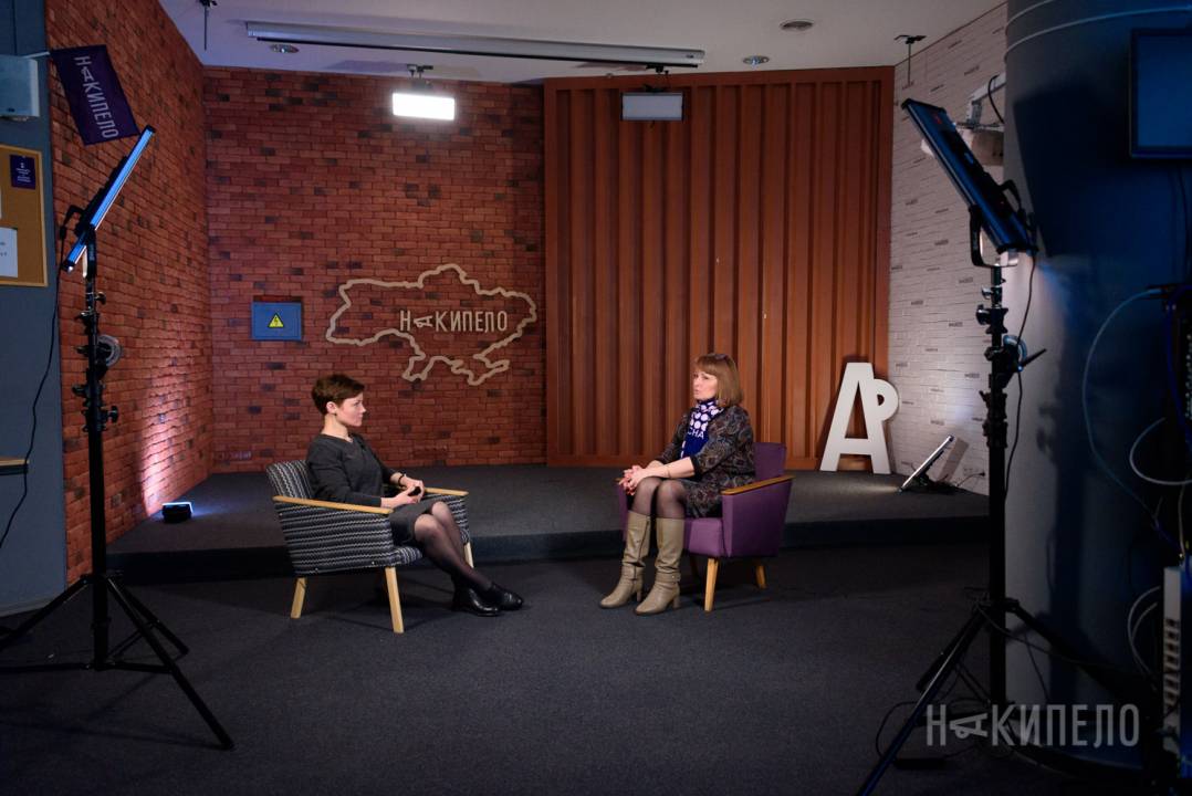 “Я боюсь не успеть”. Бывшая пленница “ДНР” рассказала, как у нее началась новая жизнь после освобождения